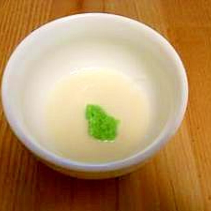 離乳食初期 パンがゆ、グリーンピースのせ